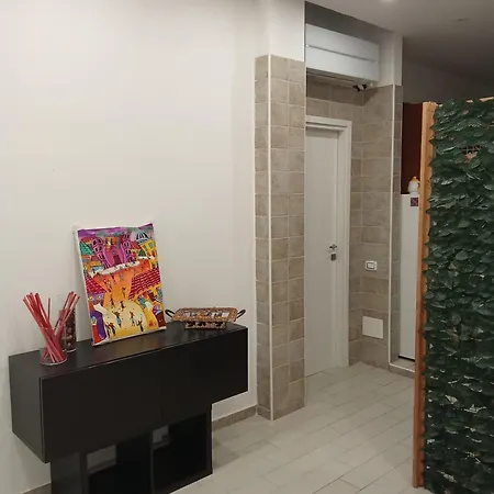 Apartment Eddy Rea *