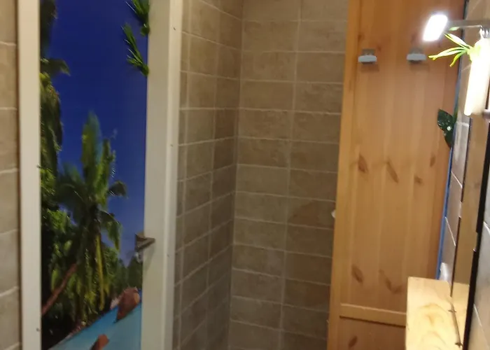 Apartment Eddy Rea Salerno